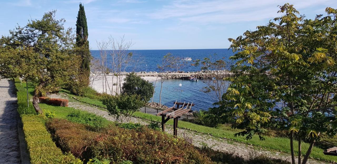 Kirios Hotel Nesebar Ngoại thất bức ảnh